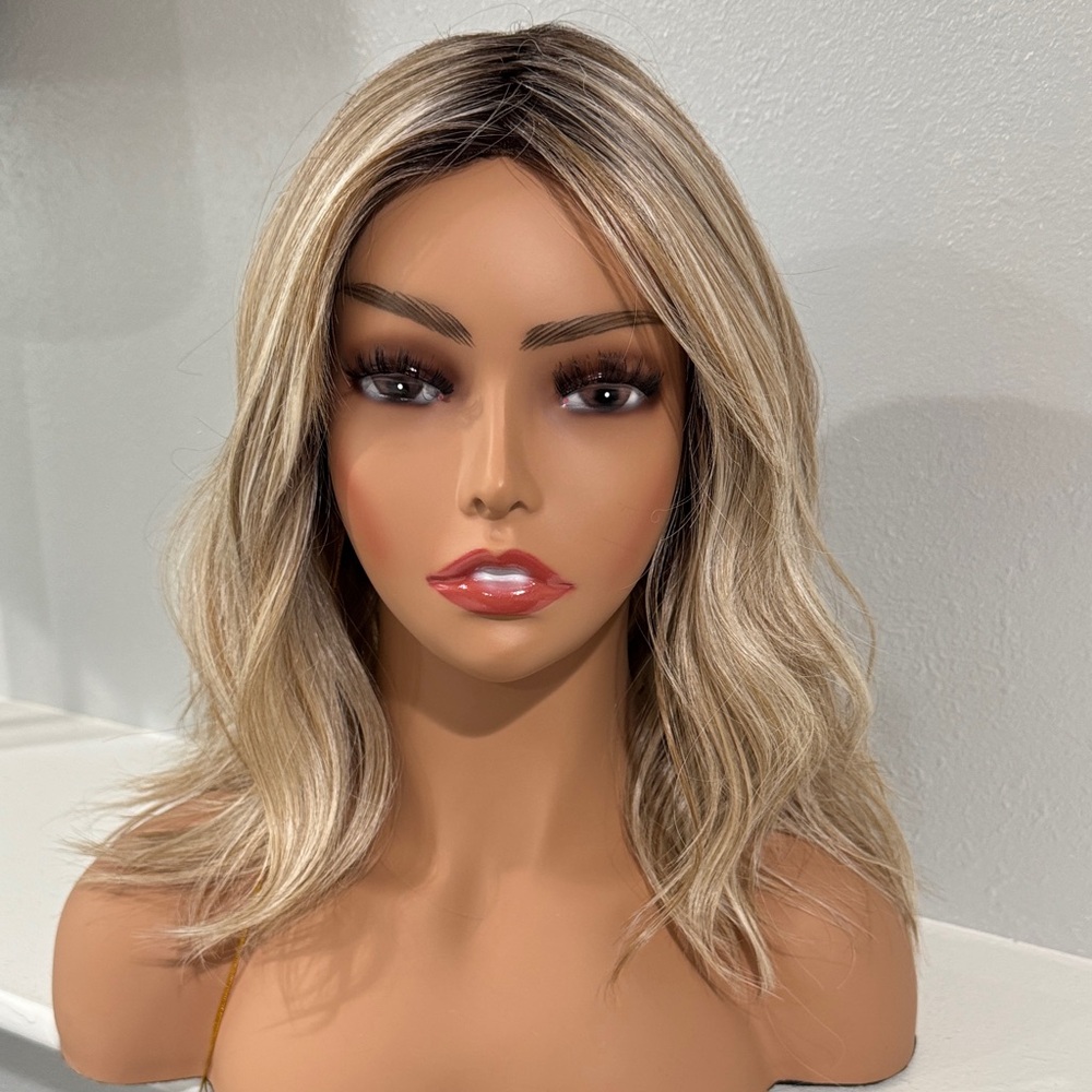 🚫🚫 SOLD 🚫🚫 NWT Belle Tress peerless 14